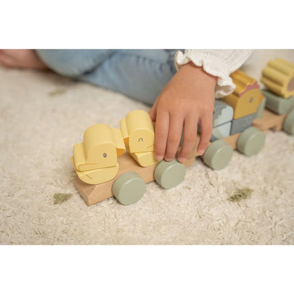 Trenuleț din lemn găinuță Fermă